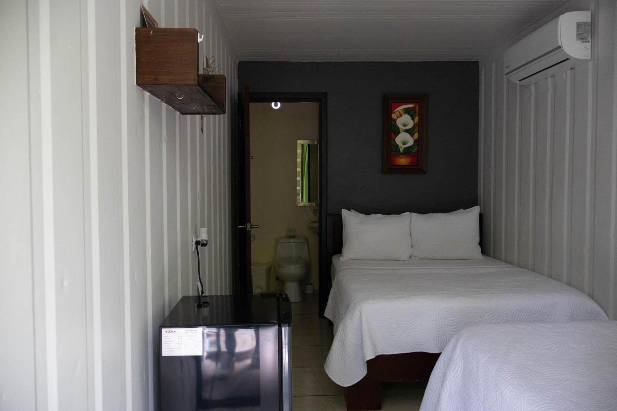 Hotel Relax Termalitas - Thermal Water La Fortuna Luaran gambar