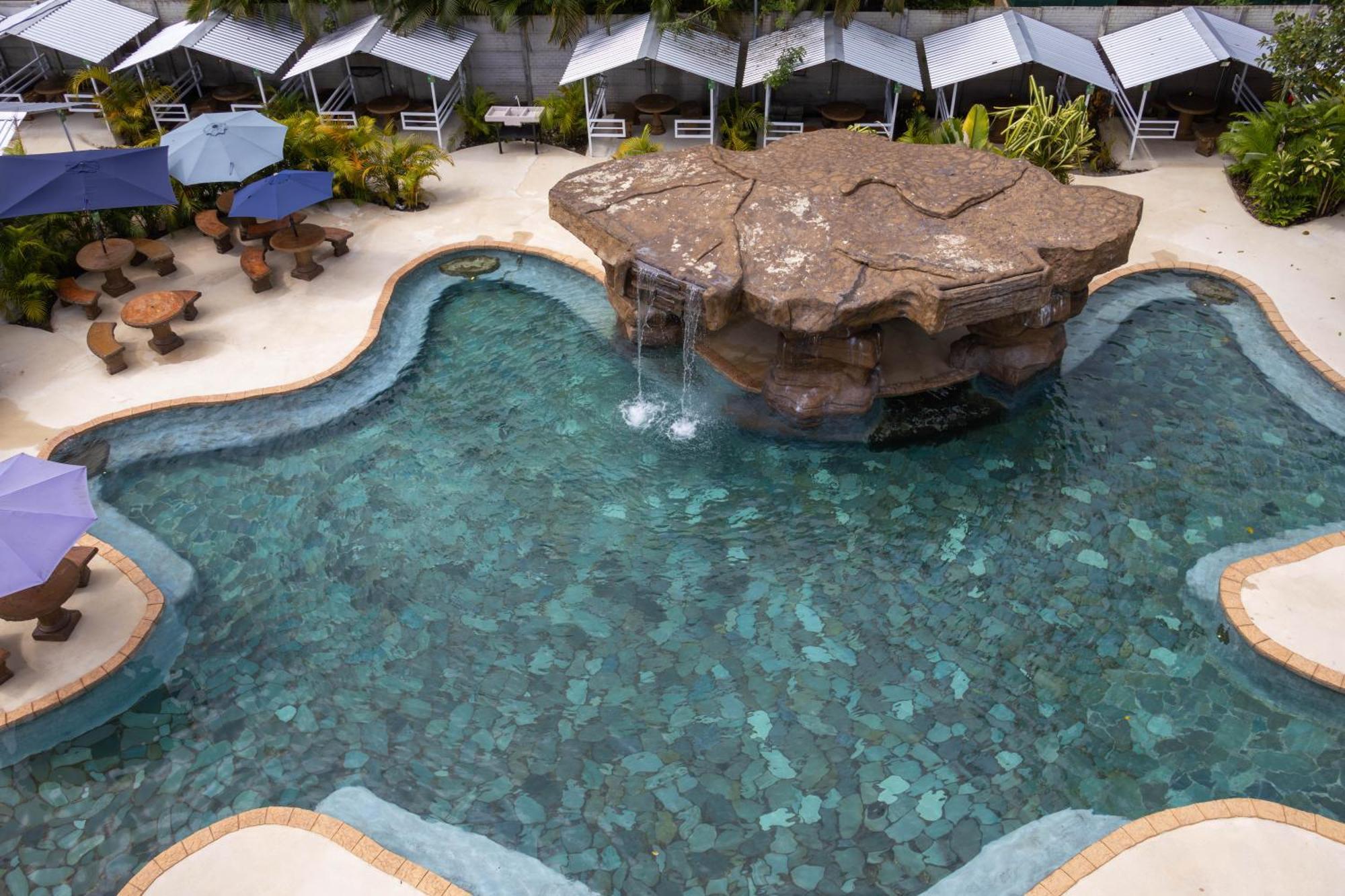 Hotel Relax Termalitas - Thermal Water La Fortuna Luaran gambar
